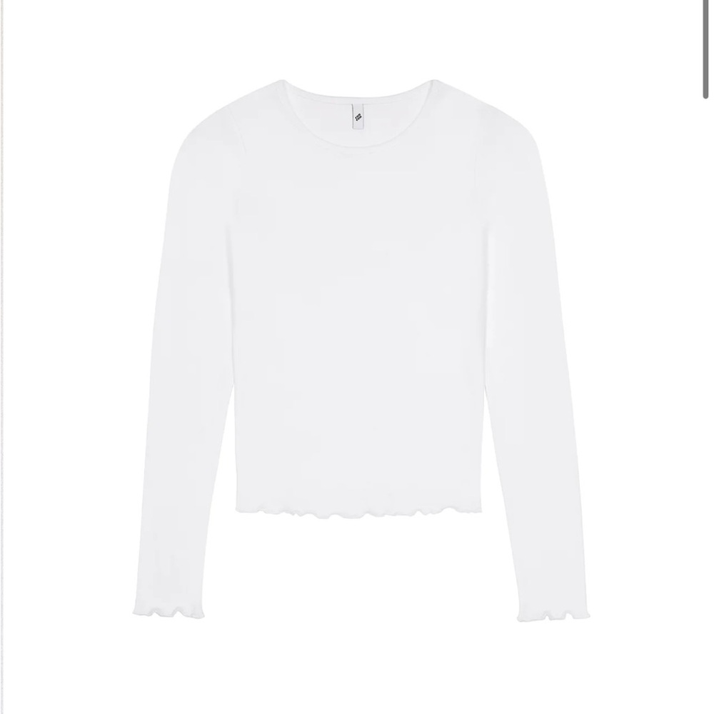 Frilly Long Sleeve Top